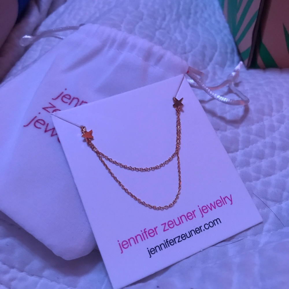 Jennifer Zuener start necklace